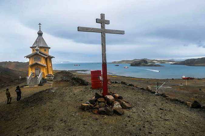 Antarctic%20church.jpg
