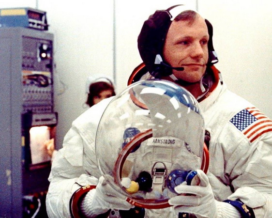 Neil ARMSTRONG, premier humain sur la Lune