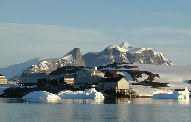 Base ukrainienne Vernadsky