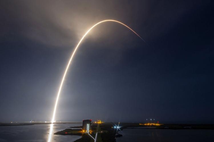 Crew-1%20liftoff_0.jpg