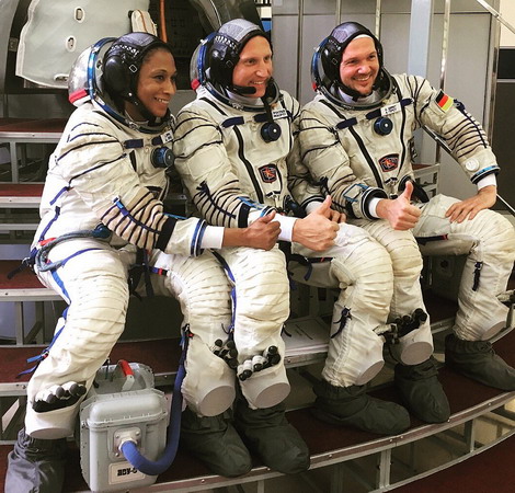 EPPS%20soyuz-ms-09_2.jpg