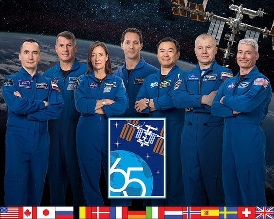 Expedition_65_crew_portrait.jpg