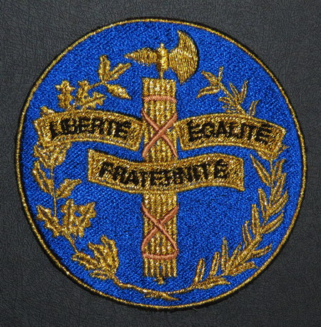 Armoiries françaises portés au décollage et pendant l'EVA