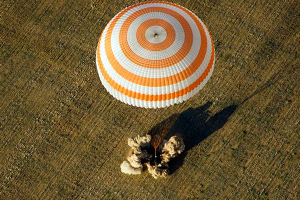 ISS-32%20landing.jpg
