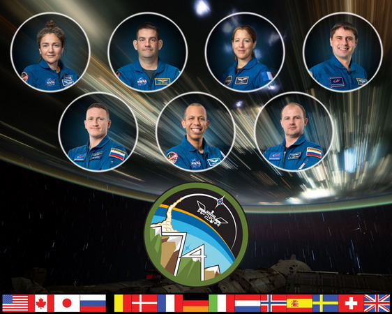 ISS74%20crew%20(2).jpg