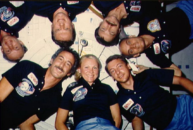 STS-51D%20crew%20orbit.jpg