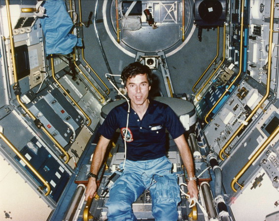 STS-9%20Ulf_Merbold_inside_Spacelab-1.jpg