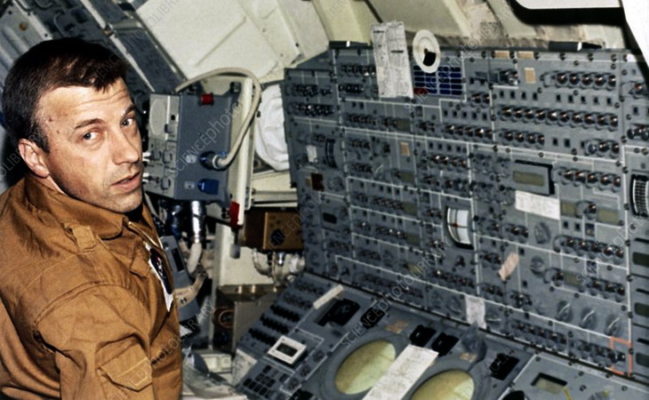 Skylab_2_pilot_astronaut_Paul_Weitz.jpg