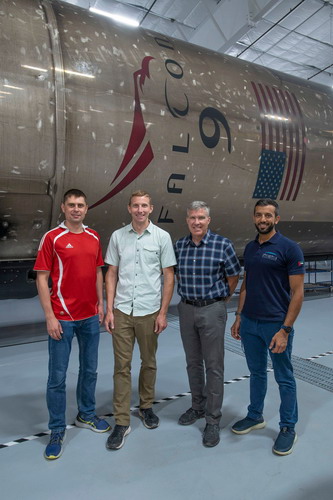 Spx%20Crew6%20Falcon.jpg