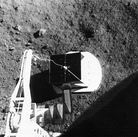 Surveyor_5_-_lab.jpg