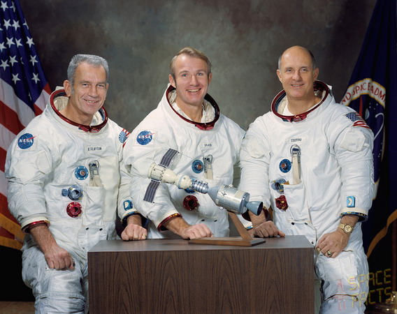 astp%20crew%20US.jpg