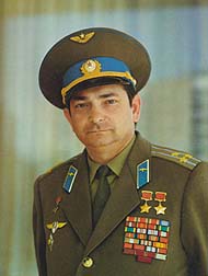 V. BYKOVSKI