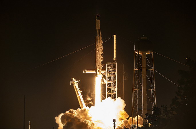 fram2_launch.jpg