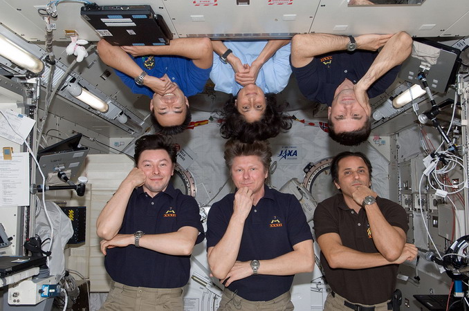 iss-32%20crew.jpg