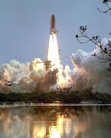 sts-4%20launch.jpg