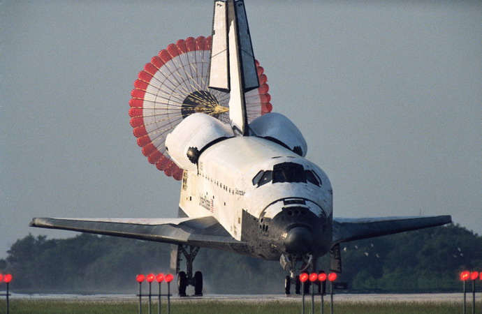 sts-50%20landing.jpg