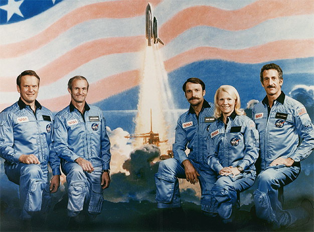 sts41fcrew.jpg